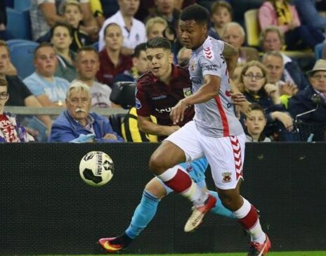 得优异佳绩 得优异佳绩