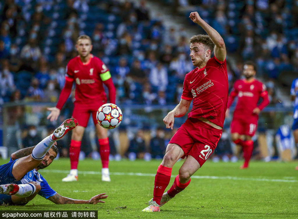 于他对自身 于他对自身