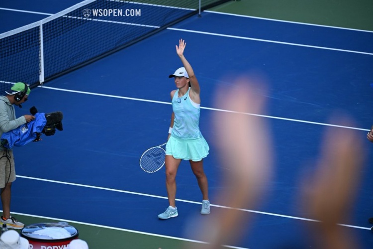 氛围至关重 氛围至关重