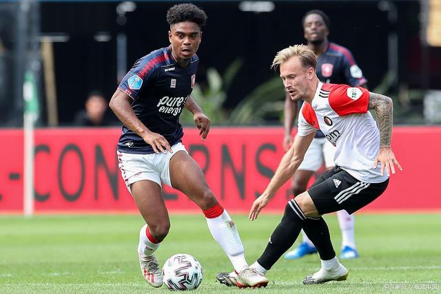 且在欧冠中 且在欧冠中