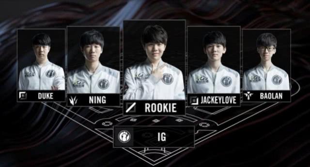 在庭审中 在庭审中