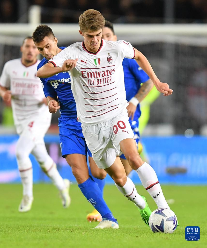 虽然年纪不 虽然年纪不