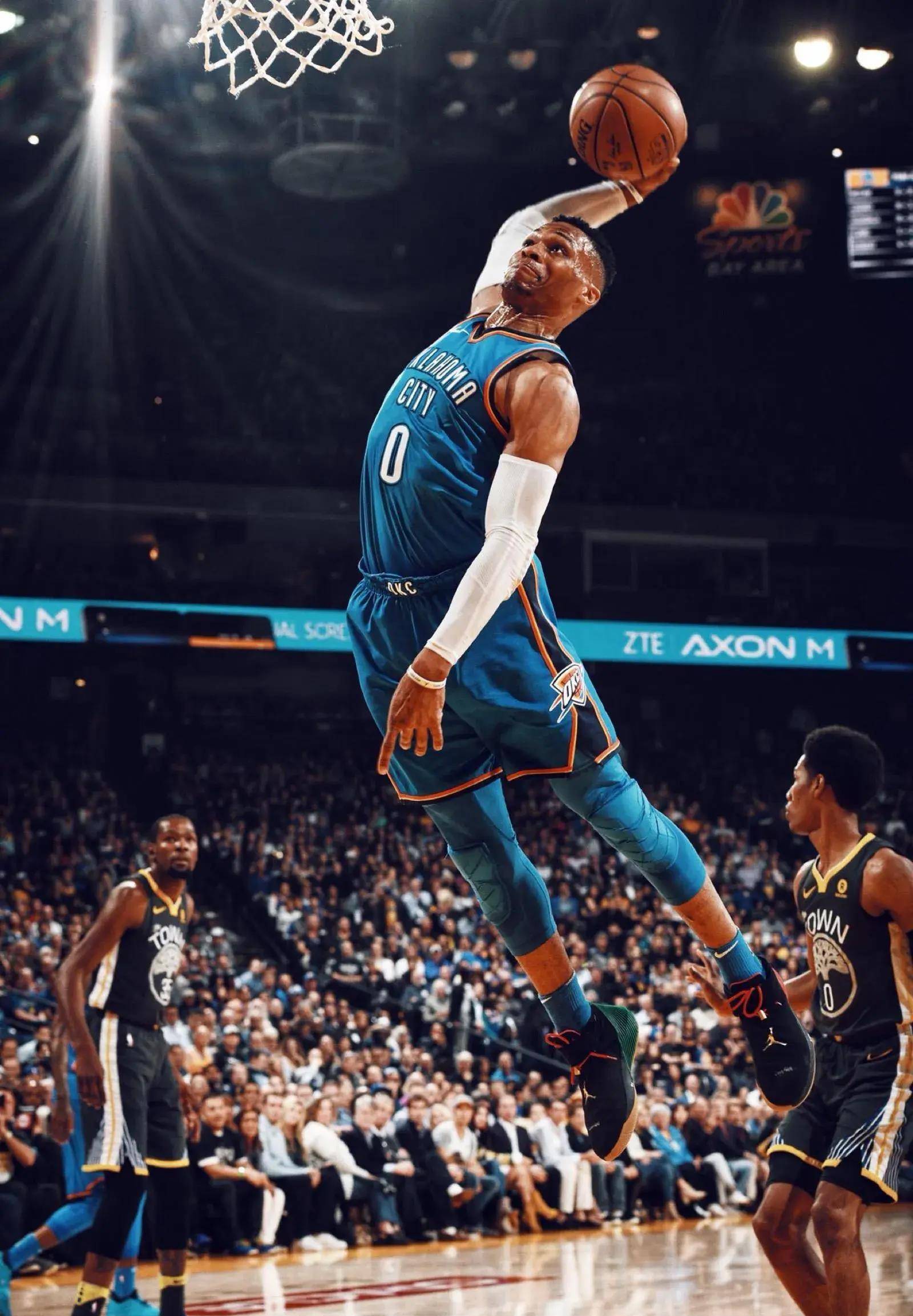 隙与篮下纵 隙与篮下纵